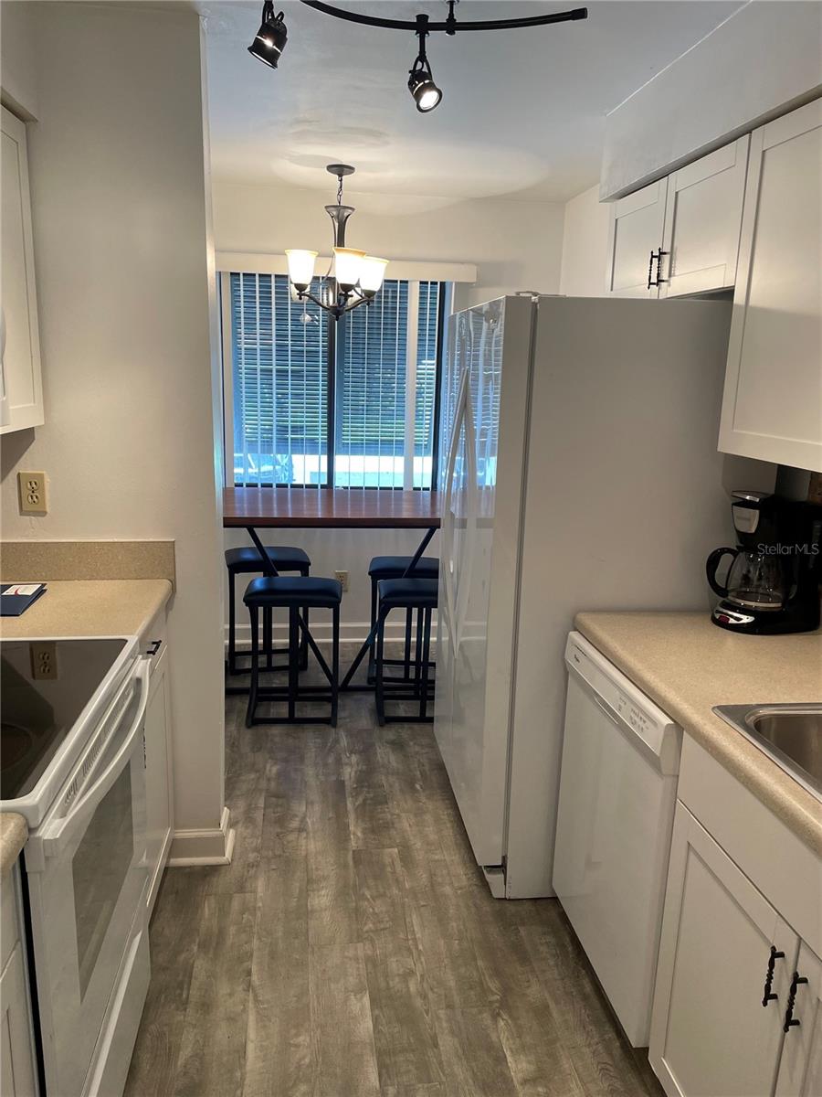 LONGWATER CHASE - Residential Lease