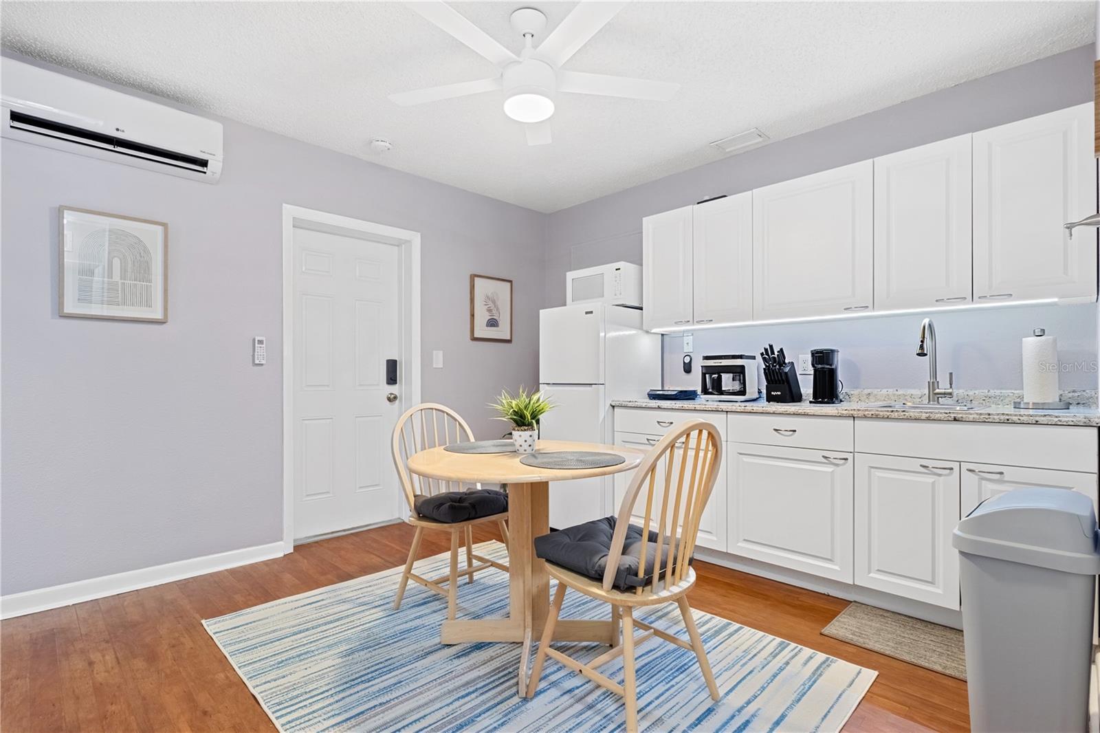 BAY PINES MANOR - Residential Income