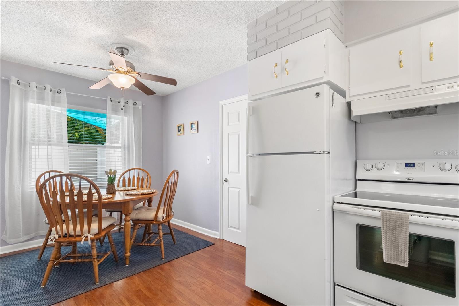 BAY PINES MANOR - Residential Income