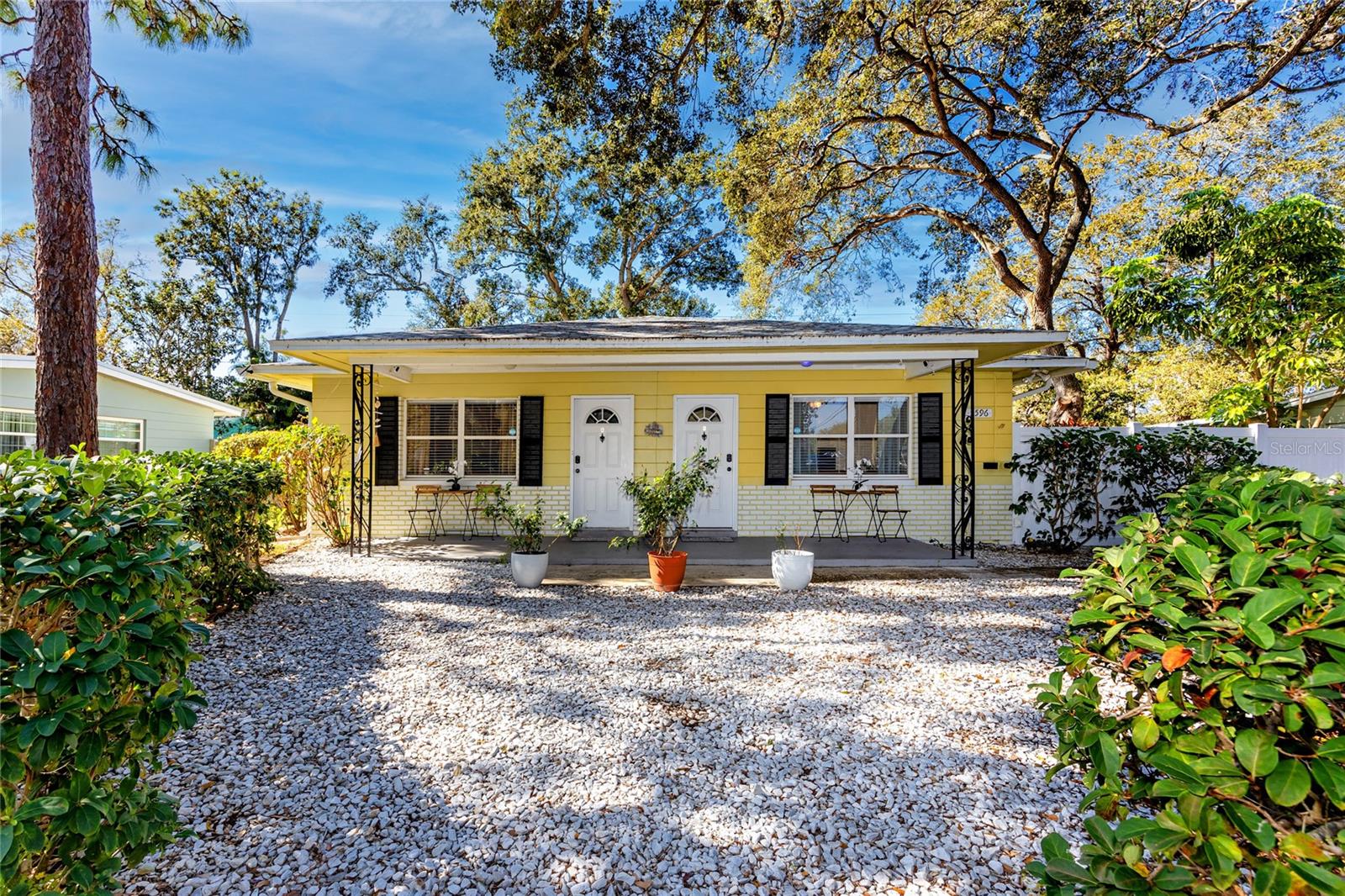 BAY PINES MANOR - Residential Income