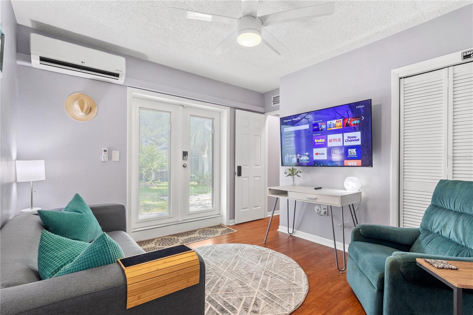 BAY PINES MANOR - Residential Income