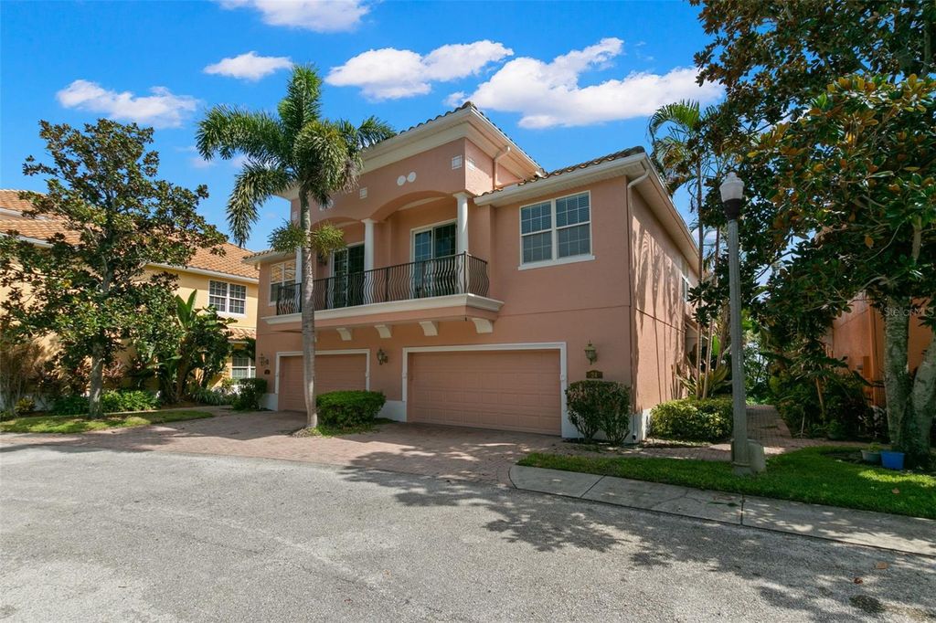 Photo of 24 Mangrove Point, St Petersburg, FL 33705 (MLS # TB8432710)