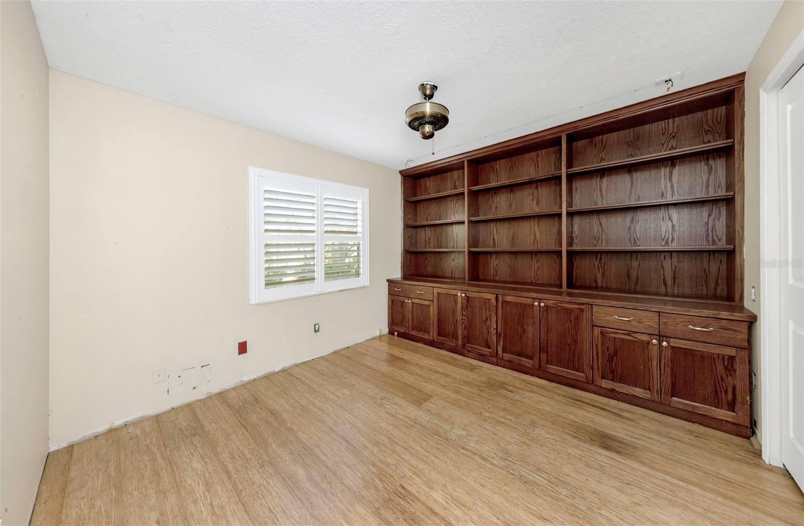 NORTHDALE SEC E UNIT 3 - Residential
