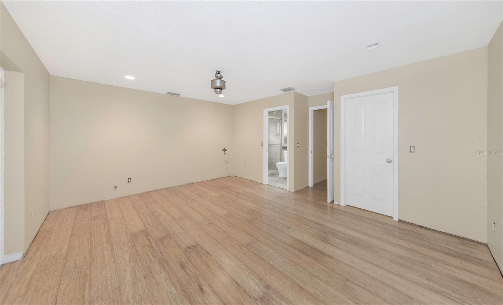 NORTHDALE SEC E UNIT 3 - Residential