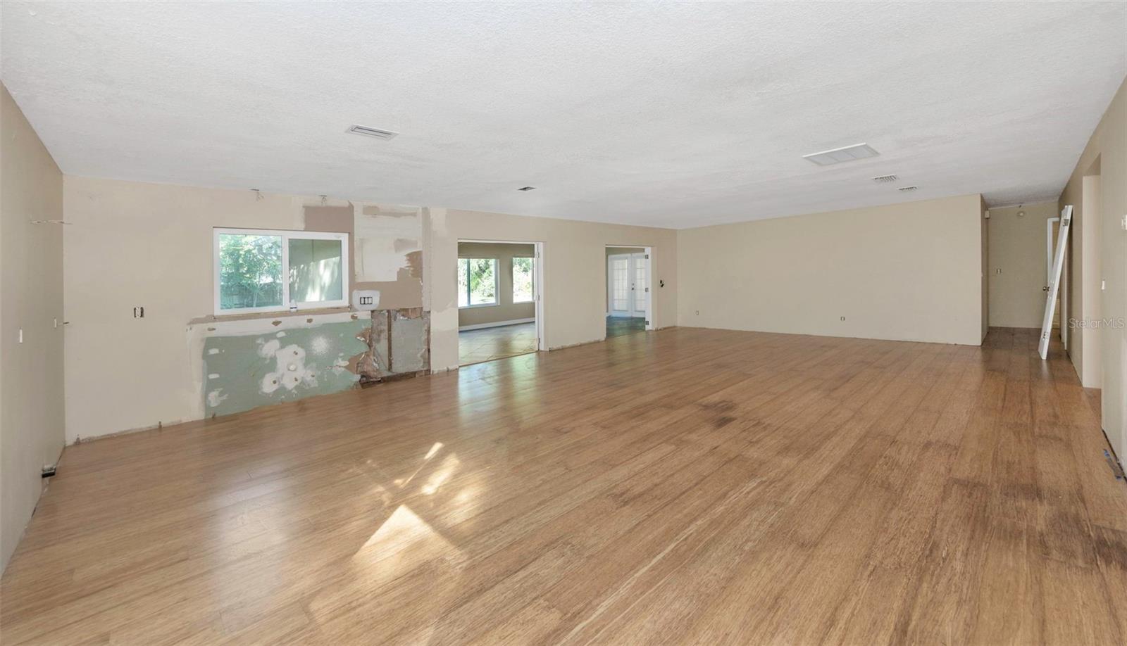NORTHDALE SEC E UNIT 3 - Residential