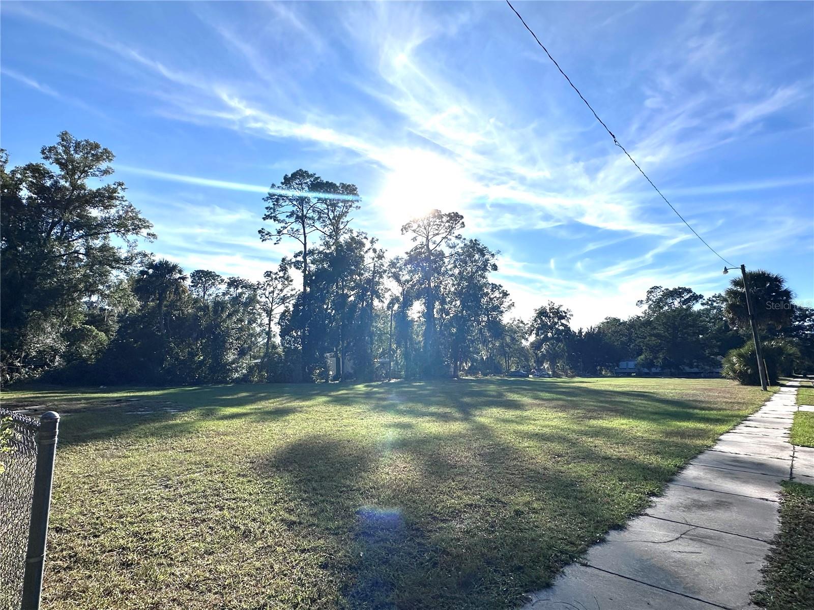 SHADOW LAWN HEIGHTS - Land