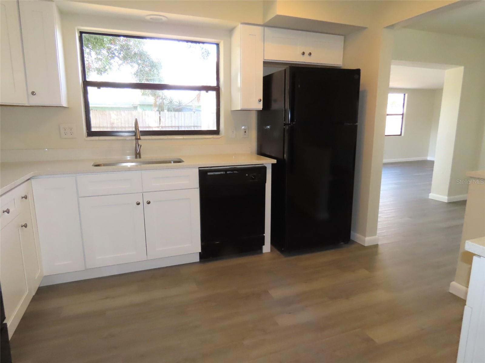 FAIRVIEW ESTATES - Residential