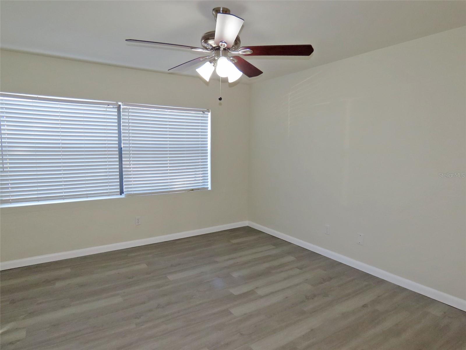 FAIRVIEW ESTATES - Residential