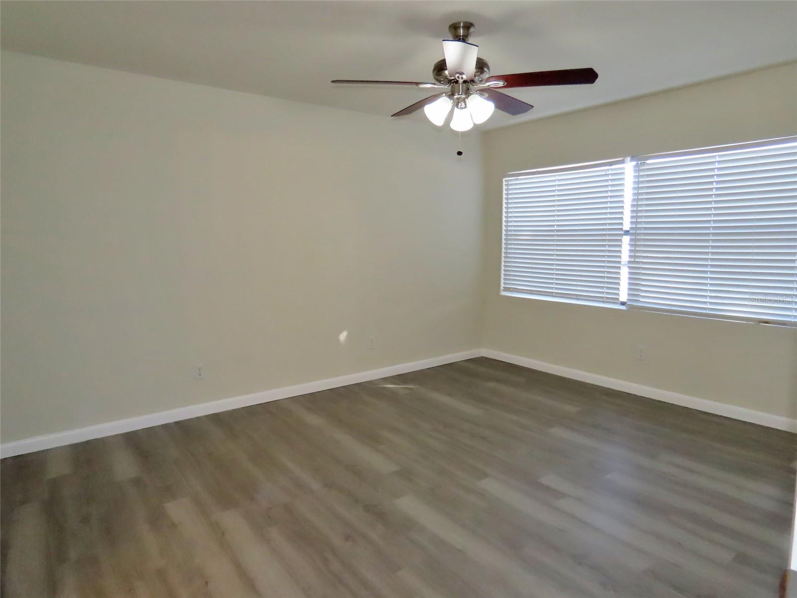 FAIRVIEW ESTATES - Residential