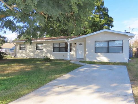 Photo of 2615 62nd Terrace N, St Petersburg, FL 33702 (MLS # TB8457178)