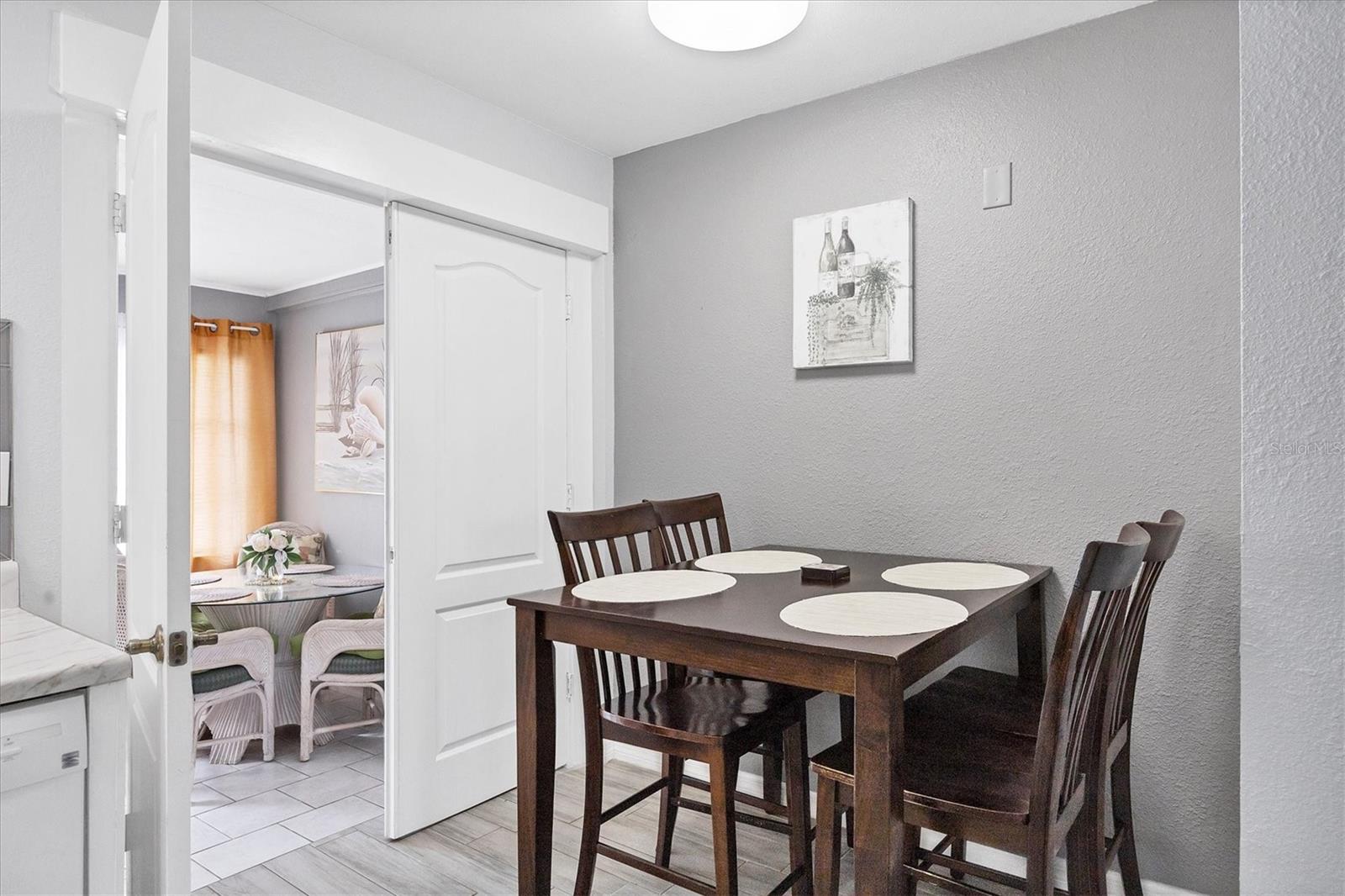 WARM MINERAL SPGS - Residential Income