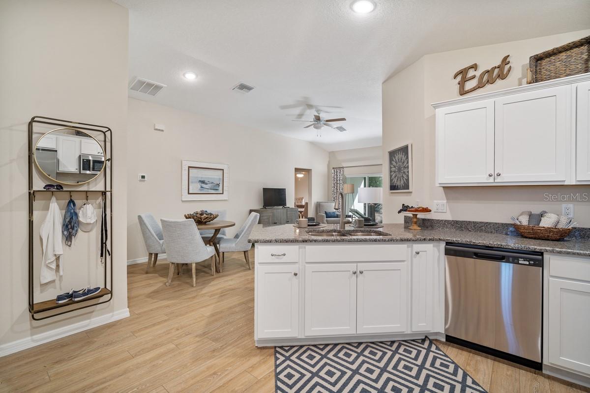 10403 S DREW BRYANT CIRCLE