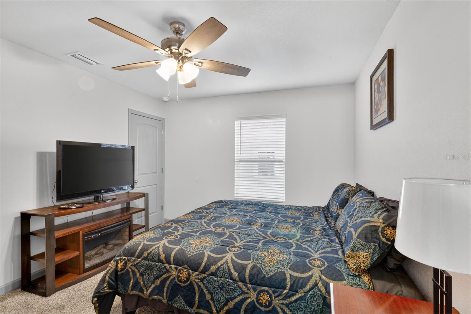 G M WHETSTONE ESTATE ADD TO H S - Residential