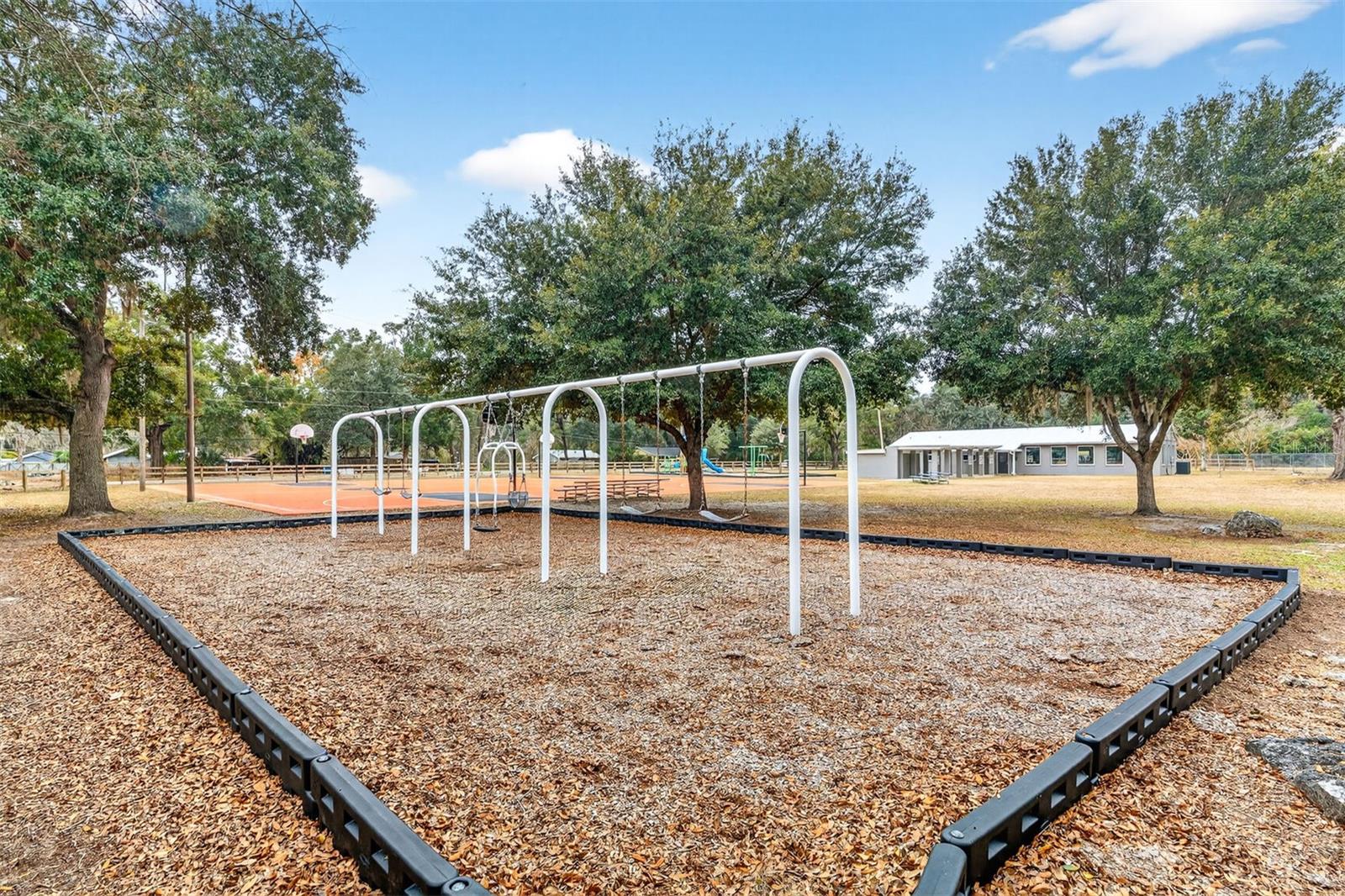 G M WHETSTONE ESTATE ADD TO H S - Residential