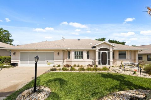 Photo of 21127 Royal St Georges Lane, Leesburg, FL 34748 (MLS # A4686807)