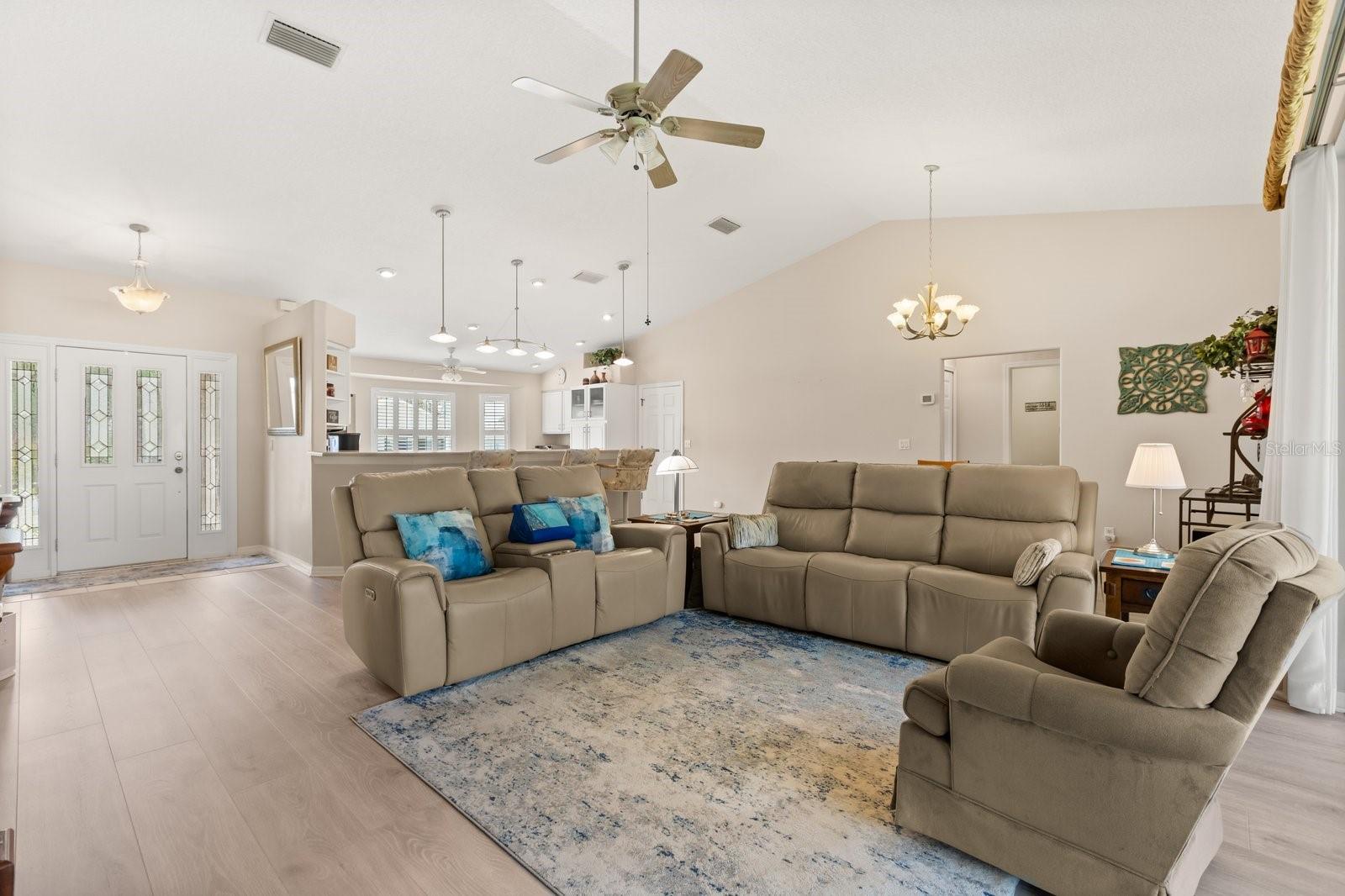 ROYAL HIGHLANDS PH 01CA - Residential