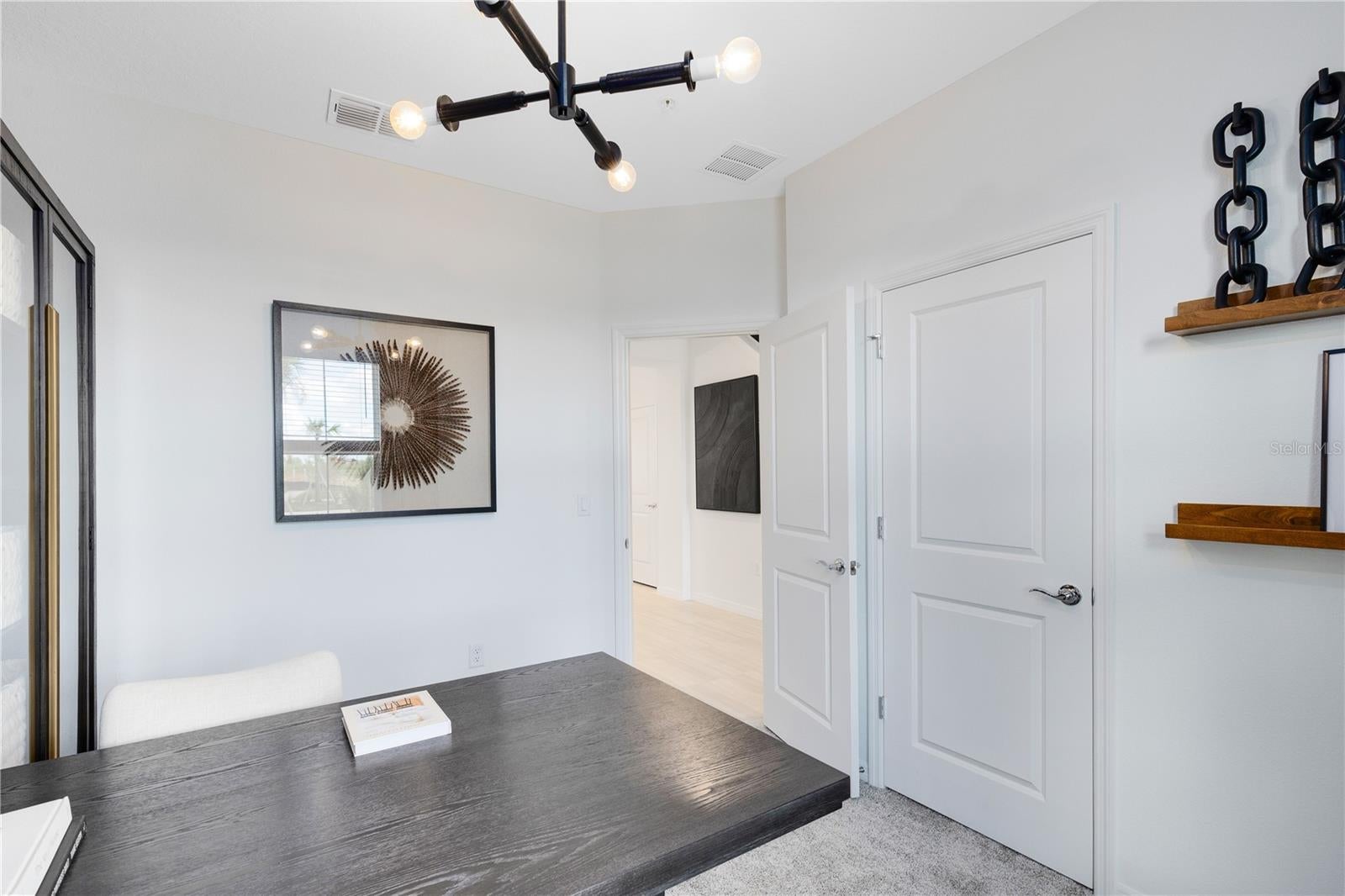 1007 LEMONGRASS ALLEY