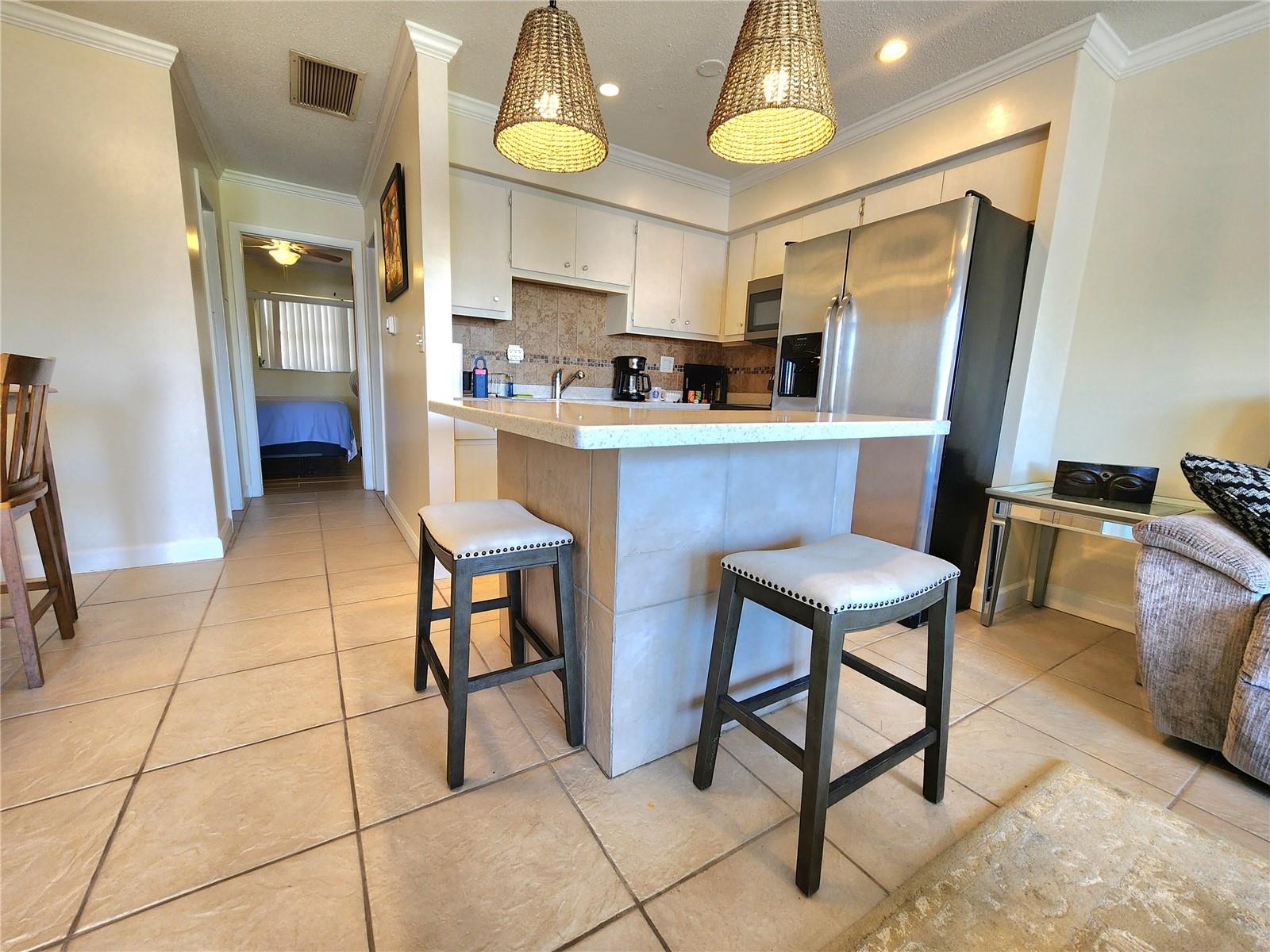 525 MANATEE COURT 13
