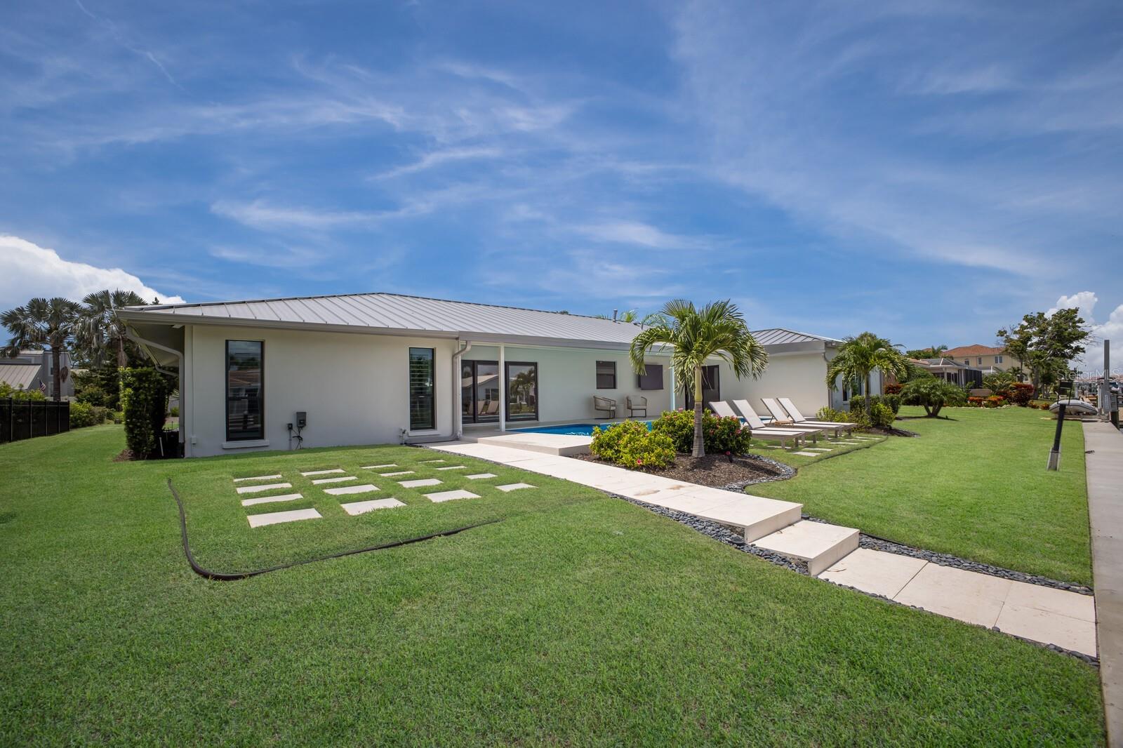 COUNTRY CLUB SHORES SEC 03 - Residential