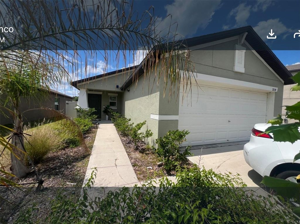 Photo of 2034 Old Pasture Lane, Lakeland, FL 33801 (MLS # S5148922)