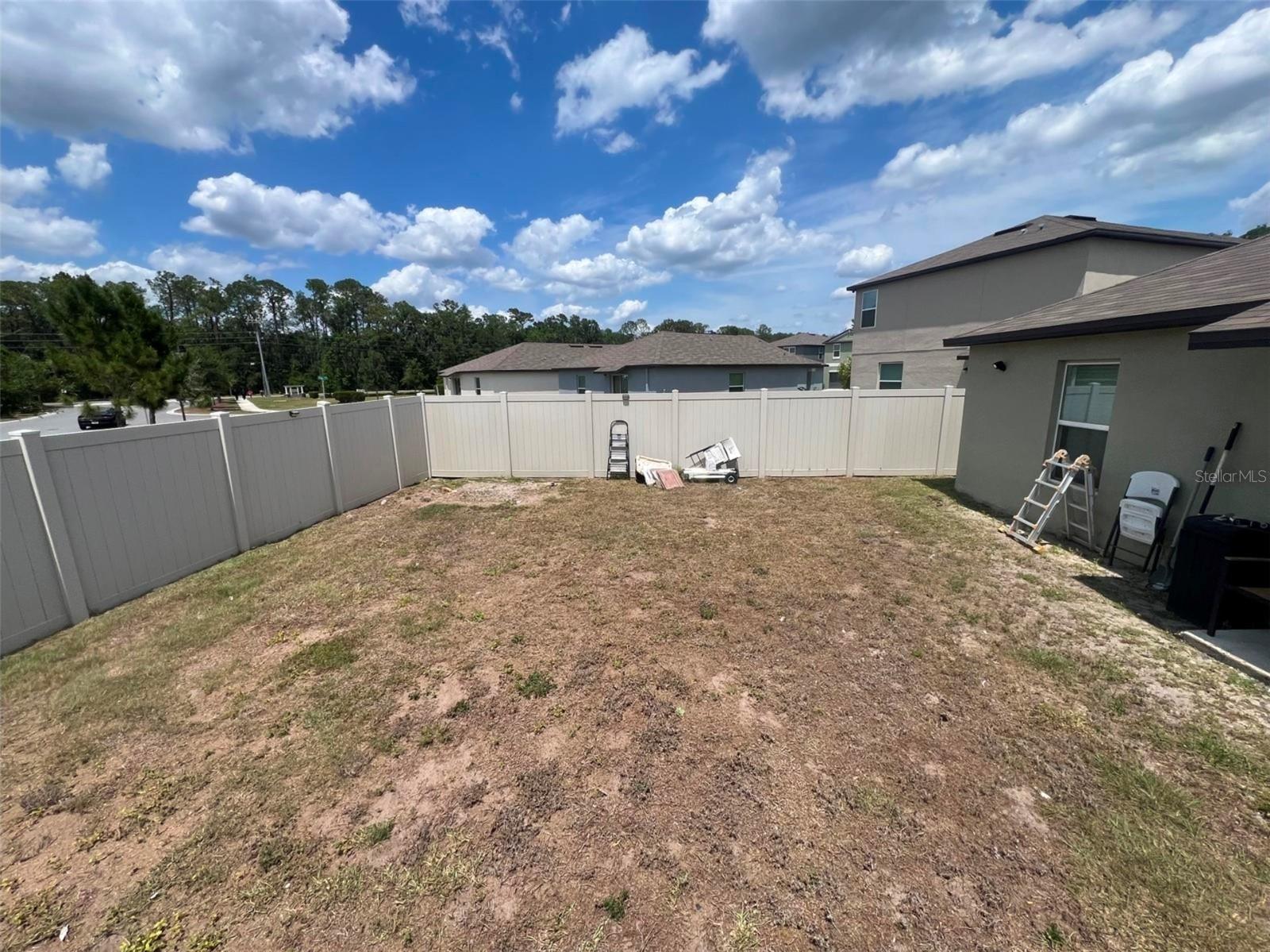 SADDLE CREEK - Residential