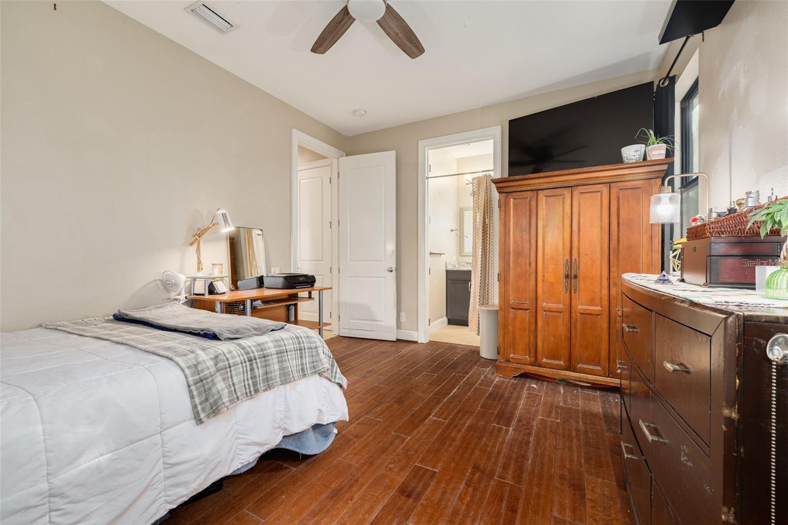 NORTH TAMPA LAND COS SUB OF - Residential