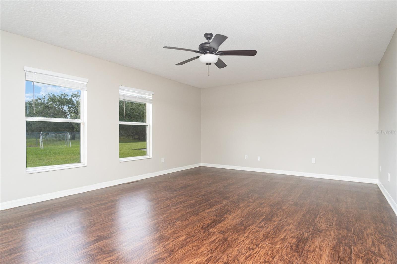 WATERFORD CHASE EAST PH 02 VILLAGE - Residential