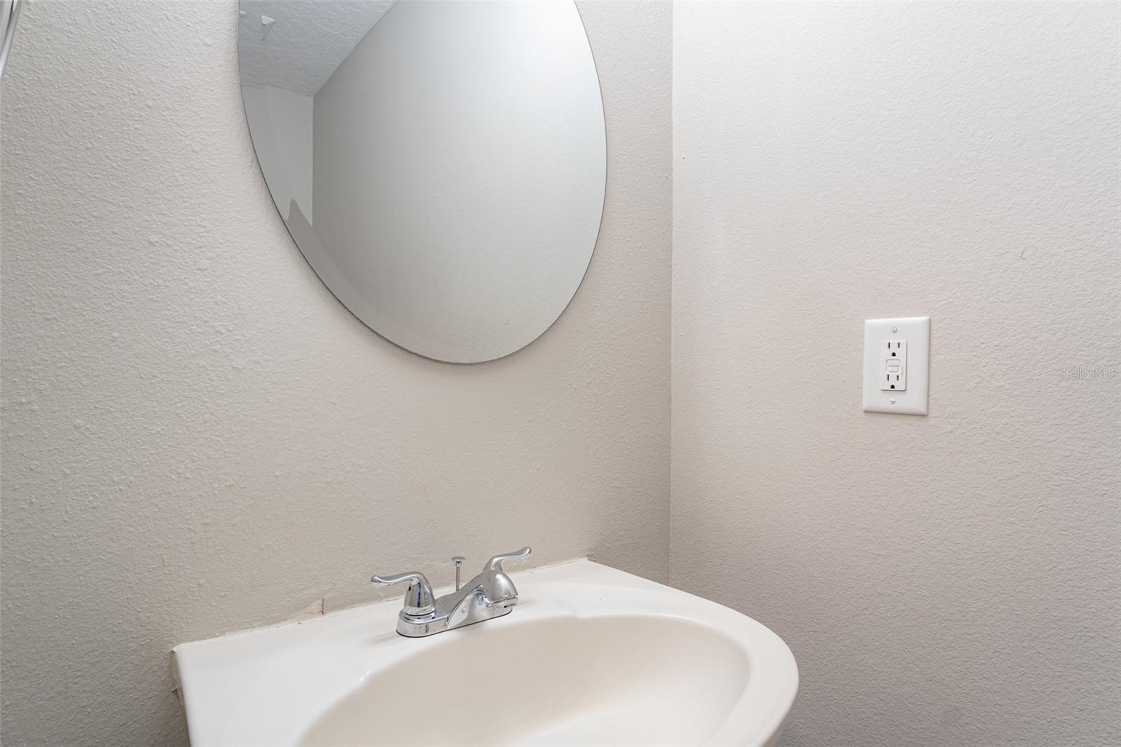 WATERFORD CHASE EAST PH 02 VILLAGE - Residential