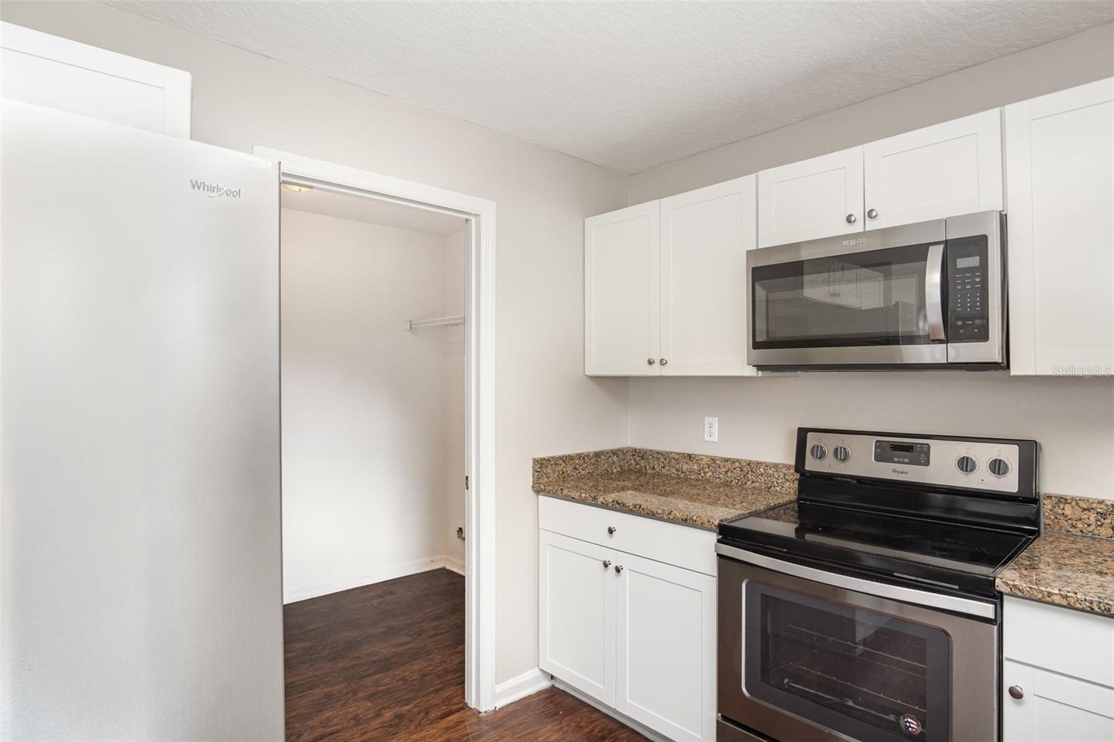 WATERFORD CHASE EAST PH 02 VILLAGE - Residential