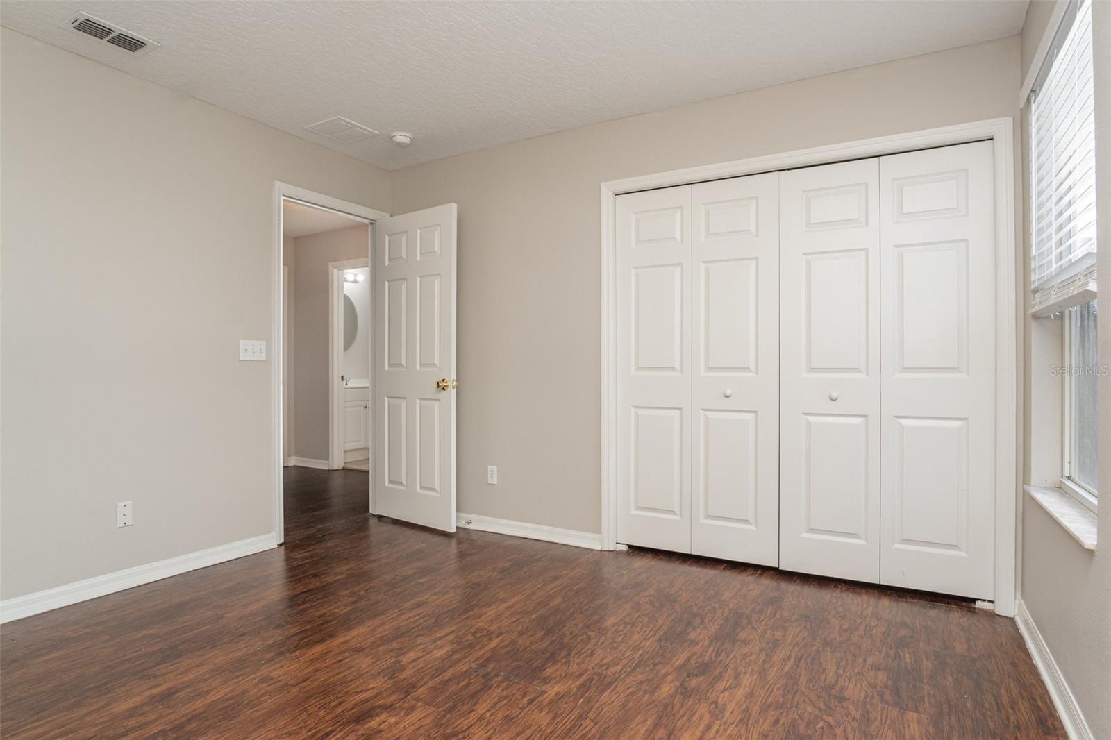 WATERFORD CHASE EAST PH 02 VILLAGE - Residential