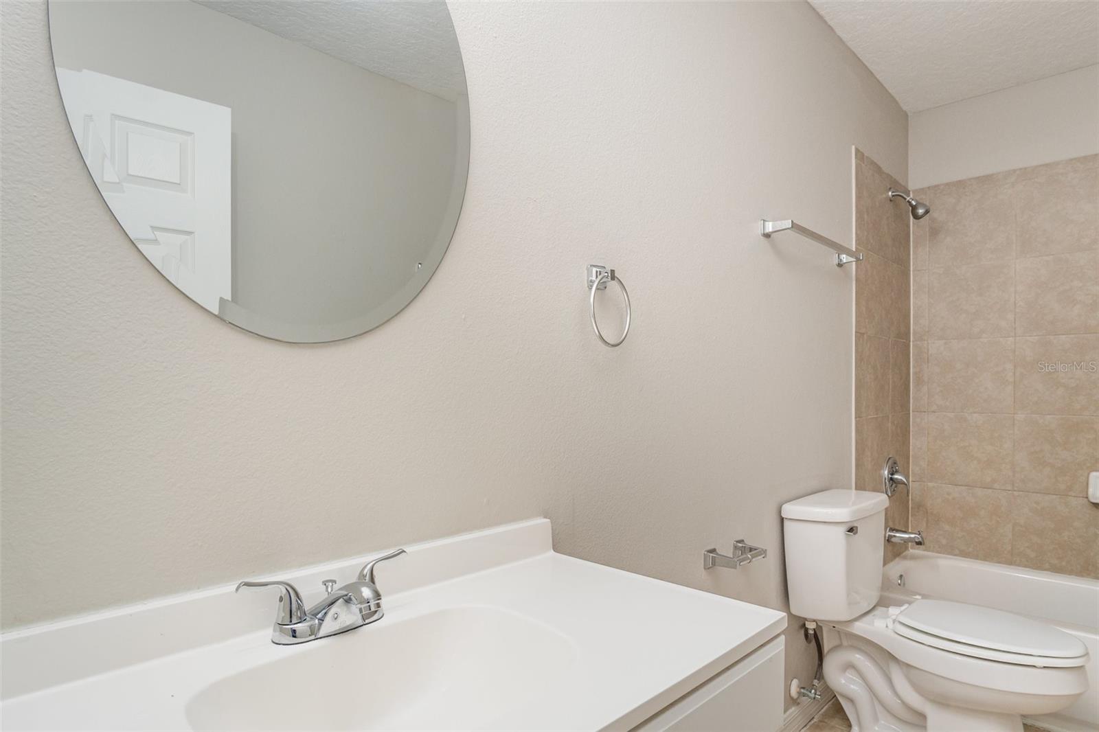 WATERFORD CHASE EAST PH 02 VILLAGE - Residential