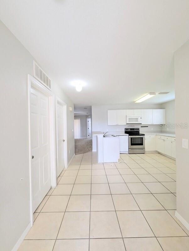 2816 CLUB CORTILE CIRCLE A