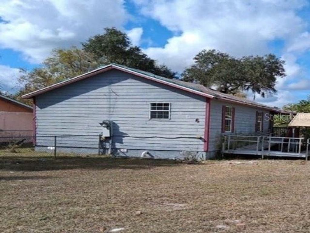 Photo of 306 Watson Avenue, Arcadia, FL 34266 (MLS # O6379510)