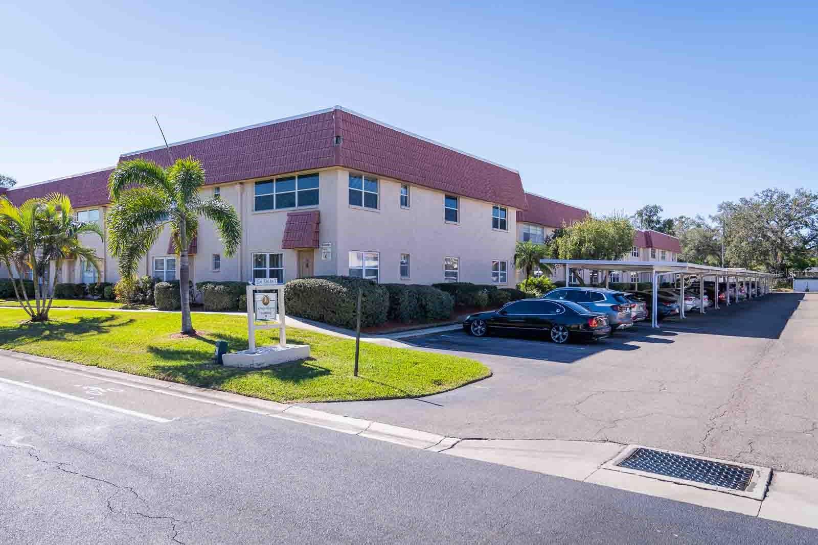 LONG BAYOU - Residential