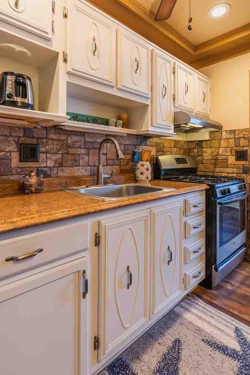 LONG BAYOU - Residential