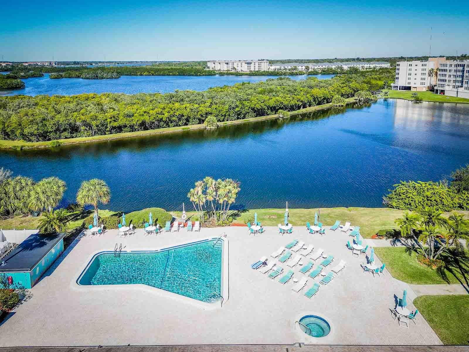 LONG BAYOU - Residential