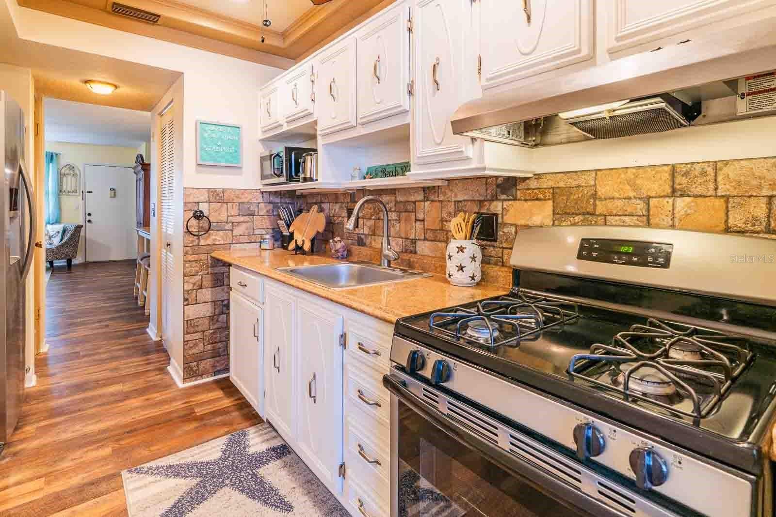 LONG BAYOU - Residential