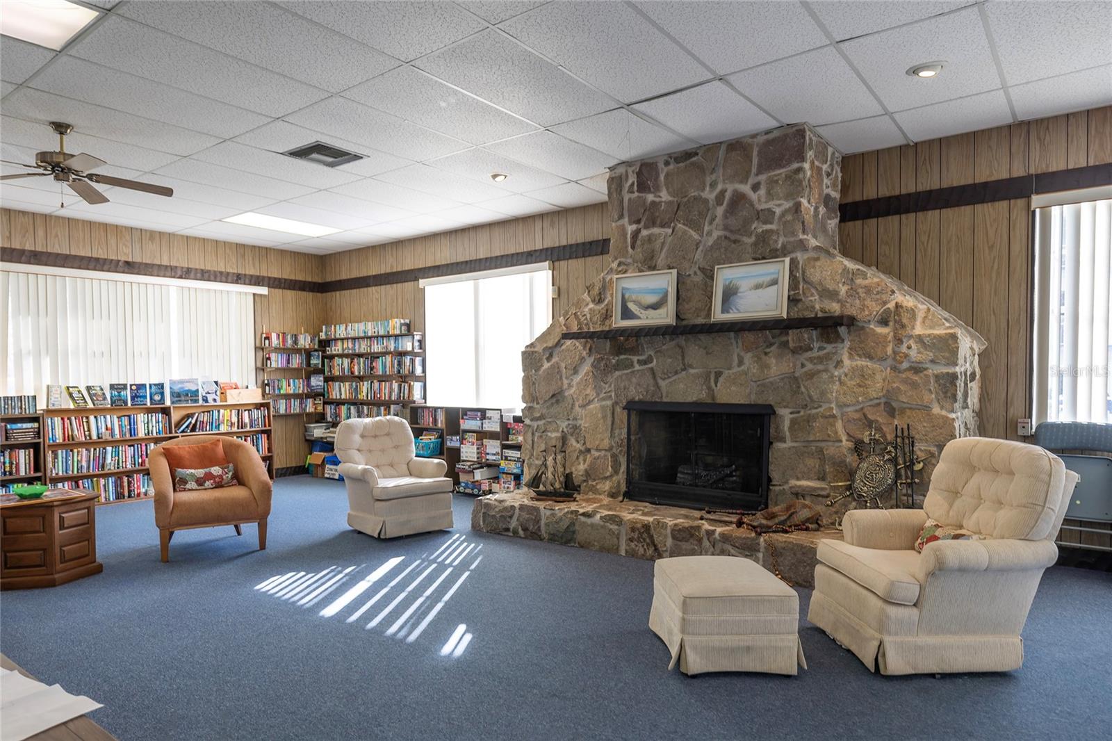 DOUGLAS ARMS - Residential