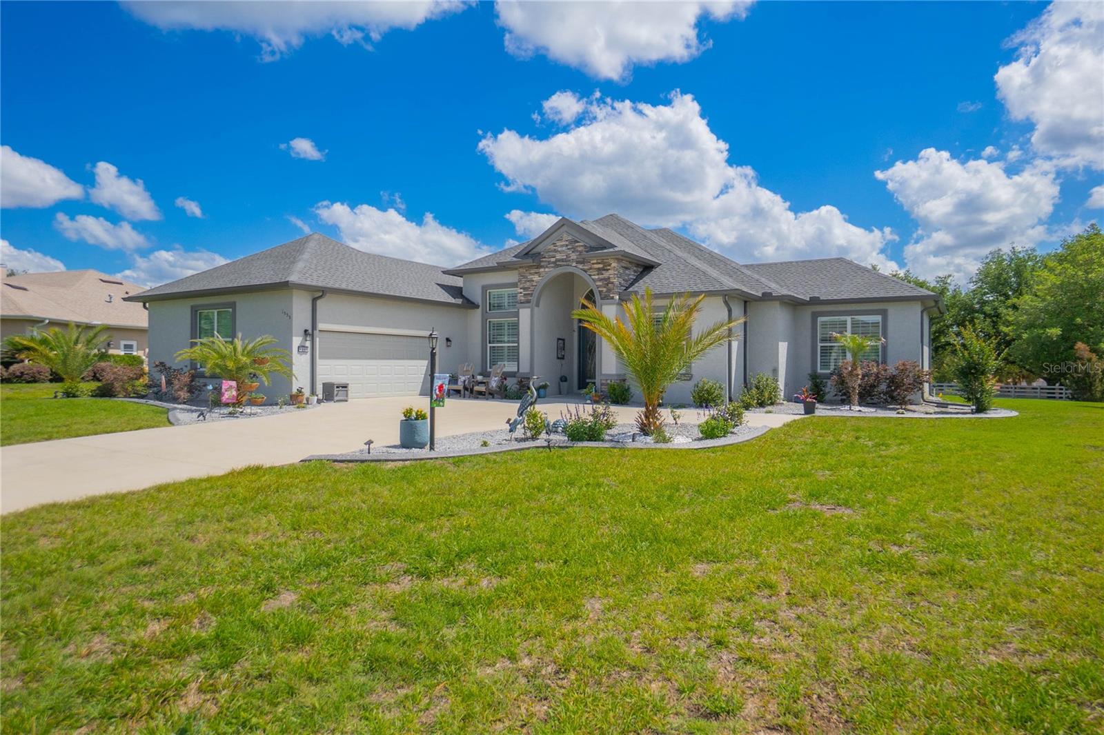 1555 E SEATTLE SLEW CIRCLE