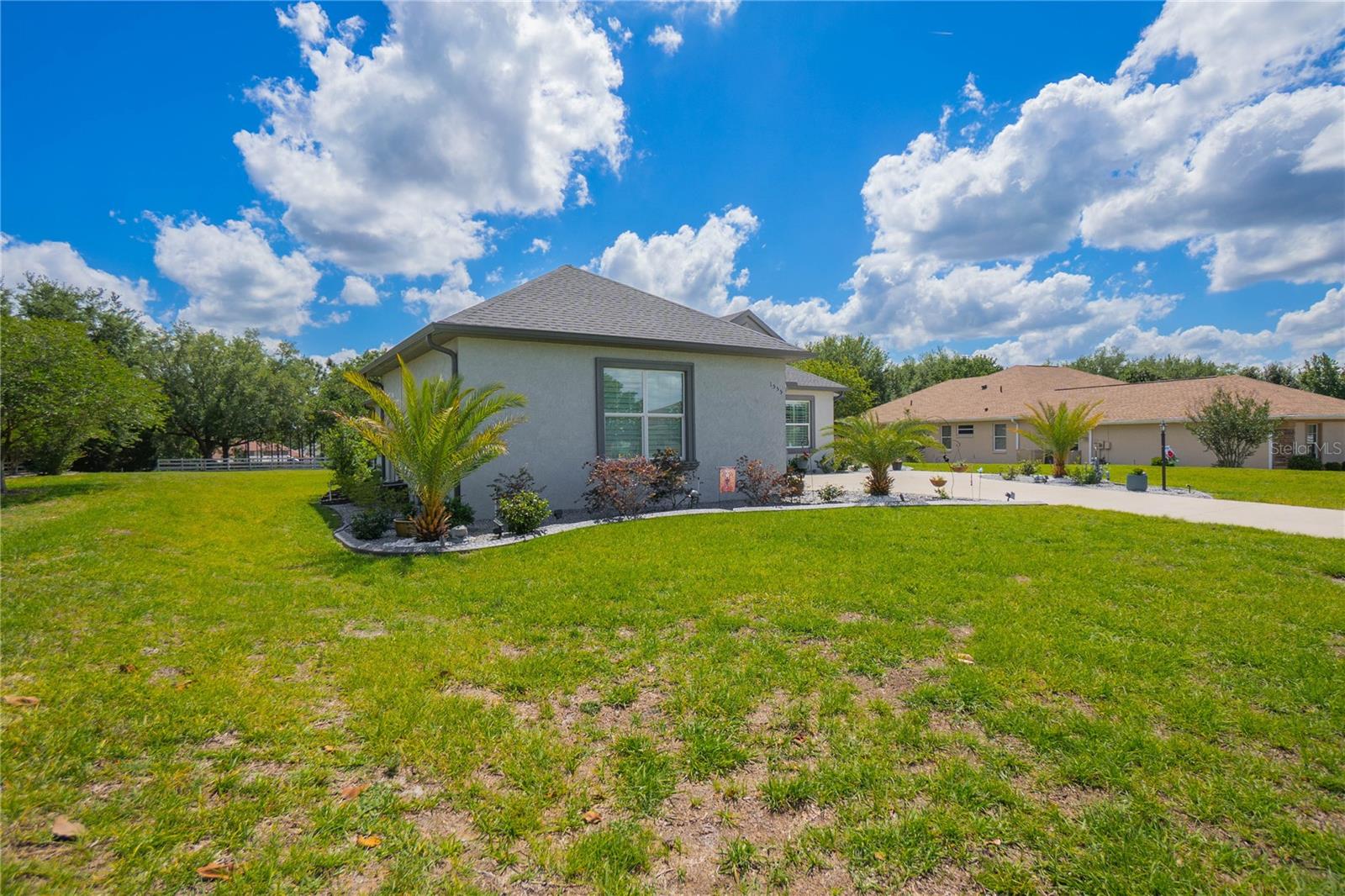 1555 E SEATTLE SLEW CIRCLE