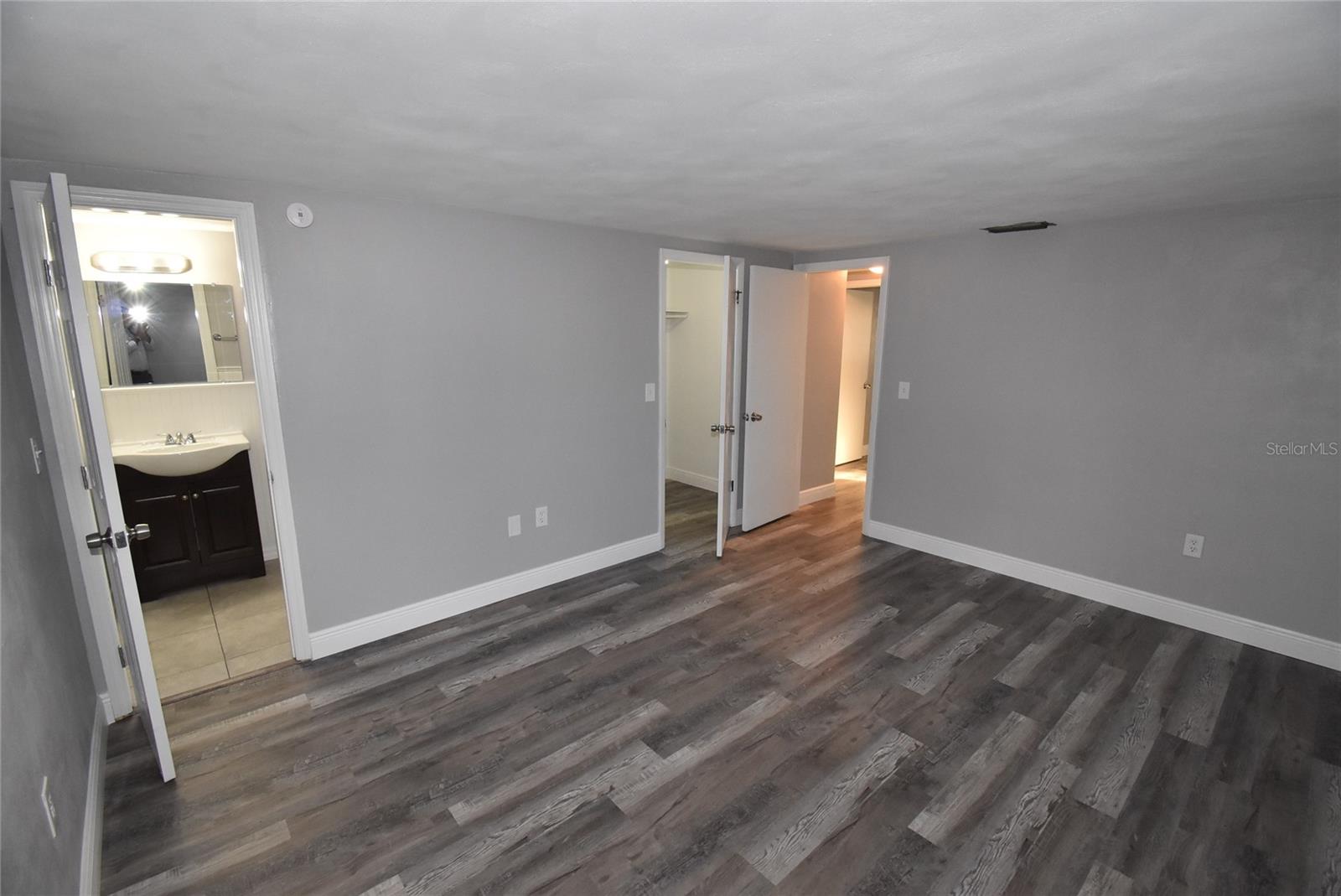 EMBASSY HILLS - Residential