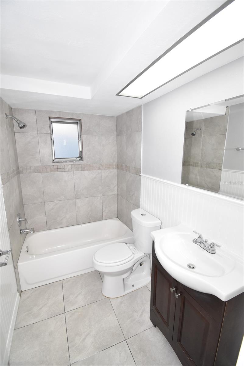 EMBASSY HILLS - Residential