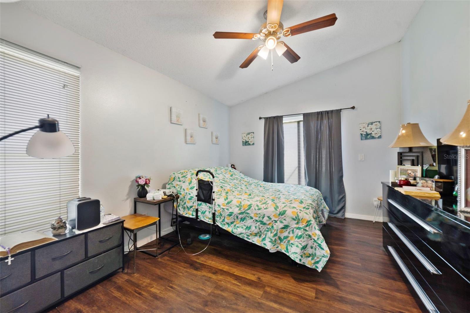 3165 FAIRFIELD DRIVE