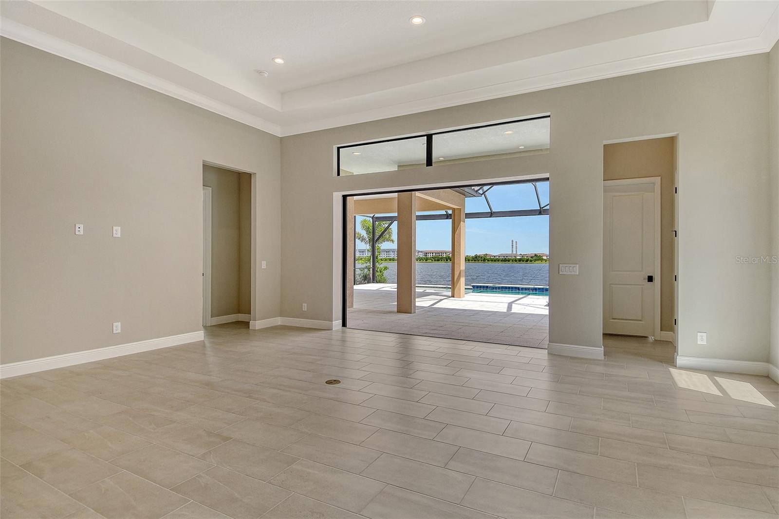 ARIA PHASE III - Residential