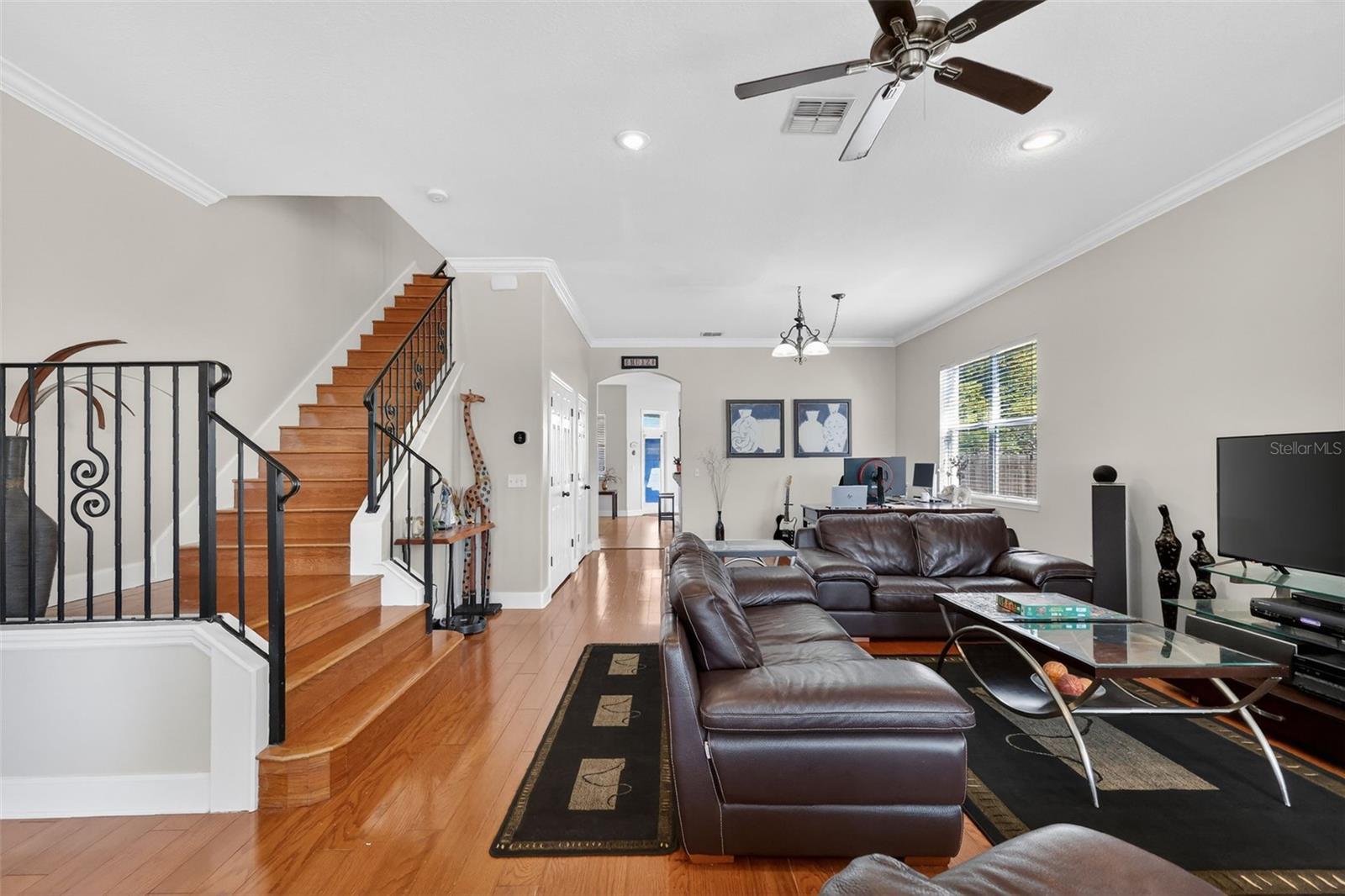 BAY RUN GARDENS - Residential Income