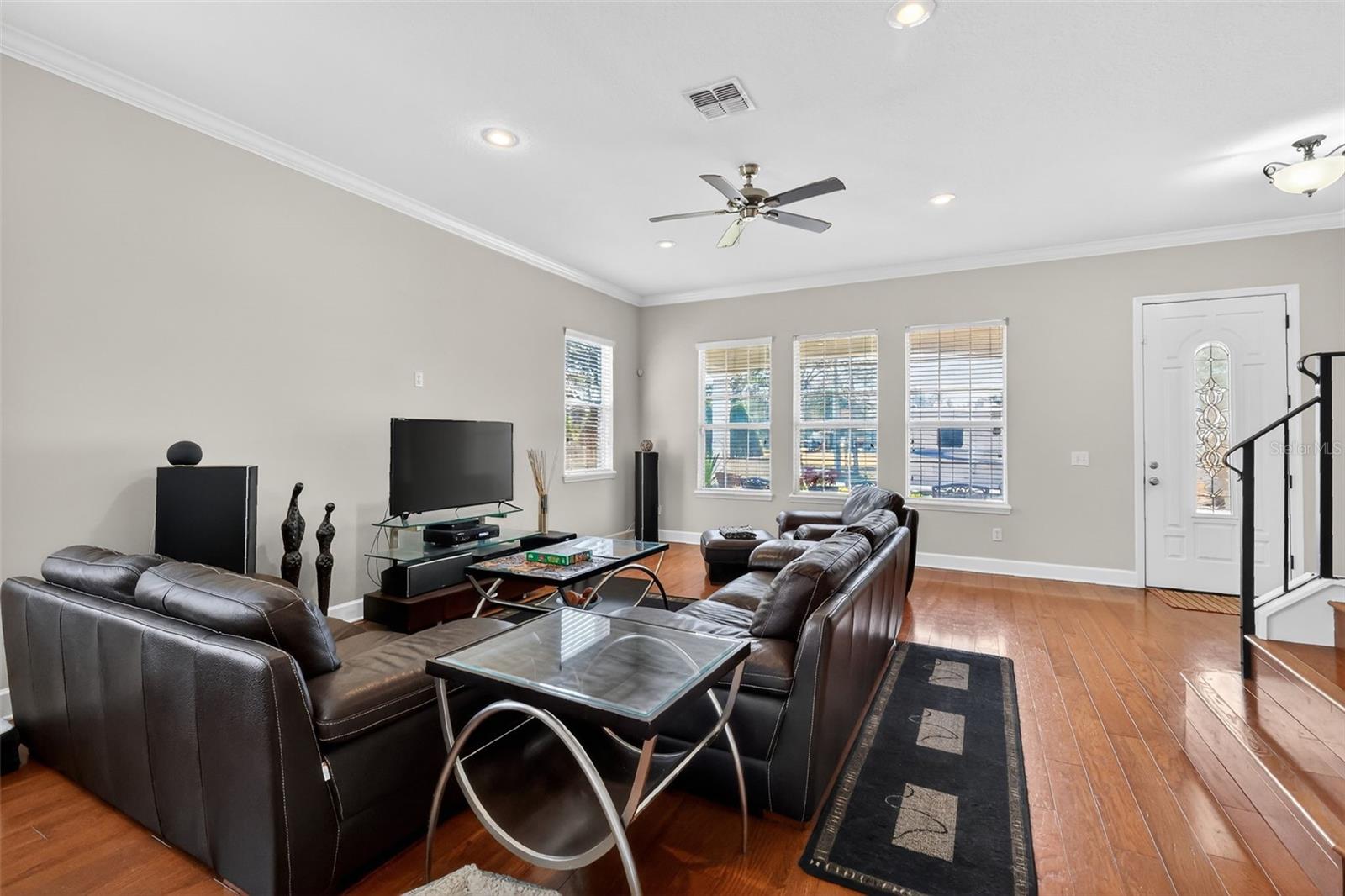 BAY RUN GARDENS - Residential Income