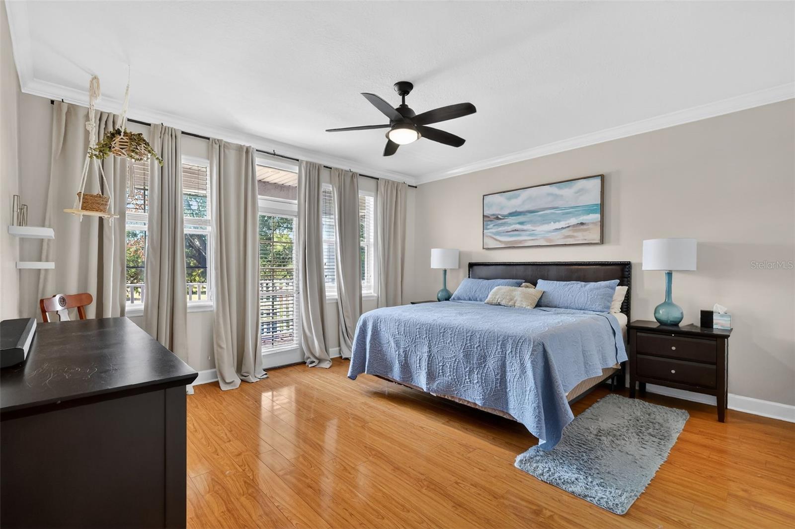 BAY RUN GARDENS - Residential Income