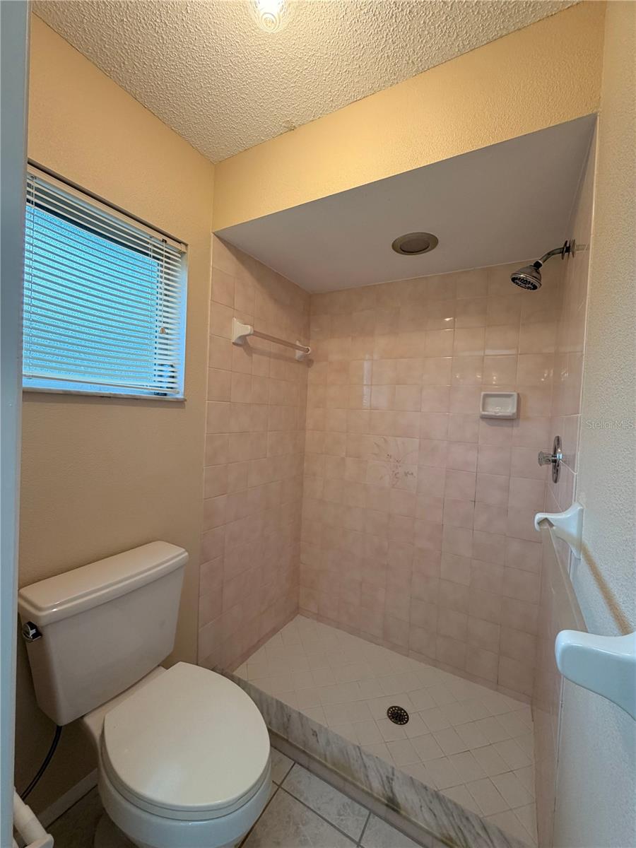 PUNTA GORDA ISLES SEC 23 - Residential Lease