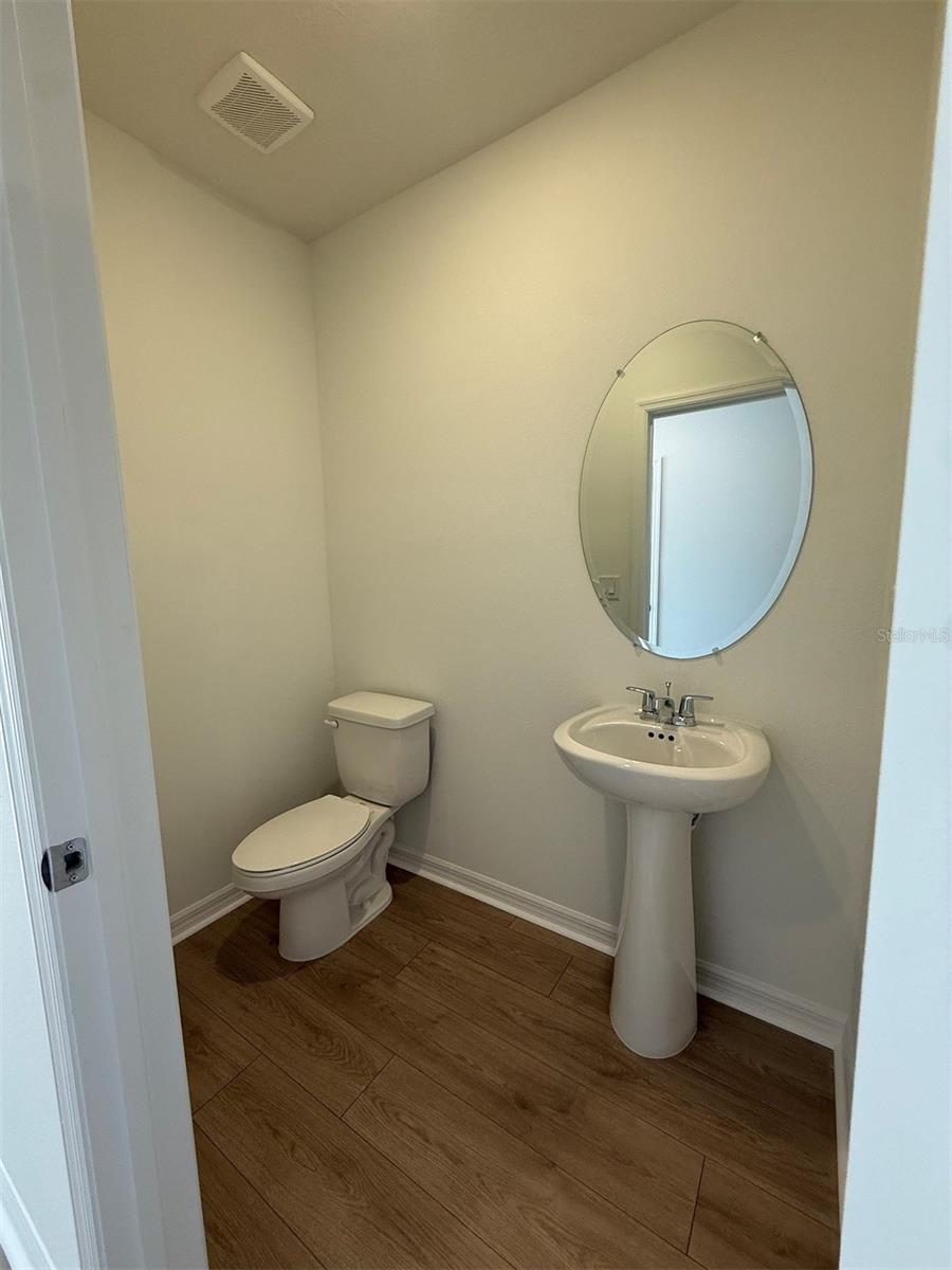 BROADLEAF - Residential