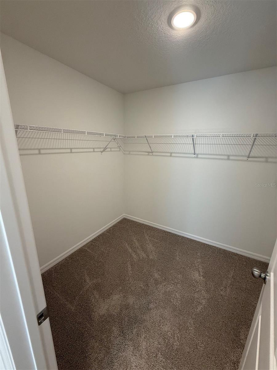 BROADLEAF - Residential